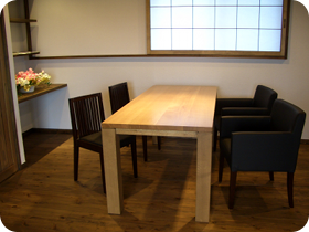 ナラテーブル画像